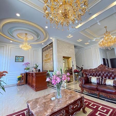 Crown Dalat Hotel Екстериор снимка