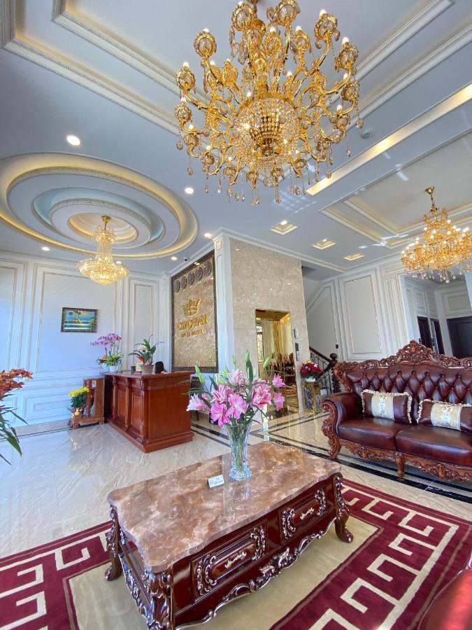 Crown Dalat Hotel Екстериор снимка