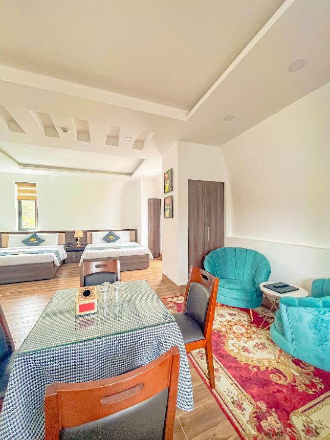Crown Dalat Hotel Екстериор снимка