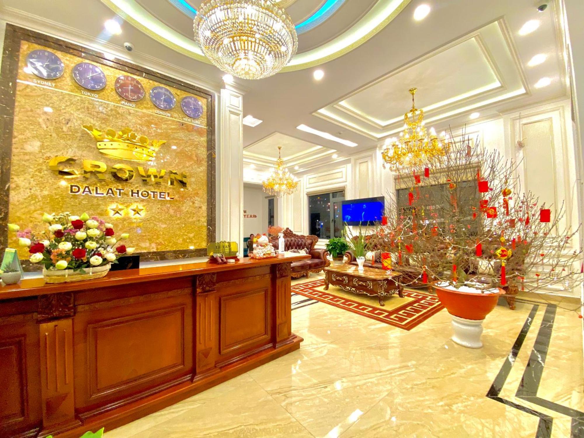 Crown Dalat Hotel Екстериор снимка